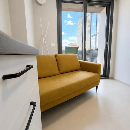 Alpi Marittime Centro 1 Apartamento *